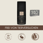 Infobanner des THATS me ORGANIC Deo Roll-ons mit dem Text „FREI VON TIERVERSUCHEN“. Gezeigt werden zudem Symbole für „BIO 100%“, „Chemical Free“, „Cruelty Free“ (Hase) und das NATRUE-Siegel für zertifizierte Naturkosmetik.